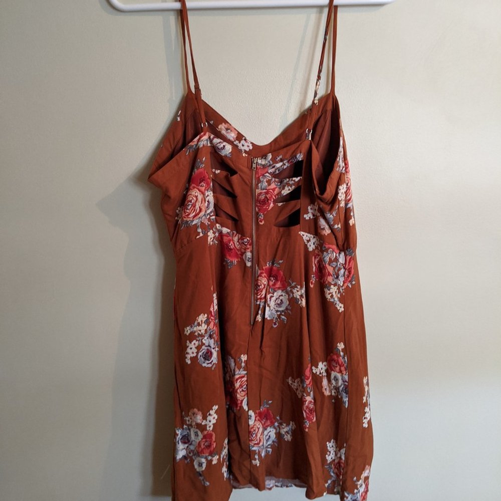 LAST CHANCE  Forever 21+ Floral Sundress NWT - Picture 2 of 6